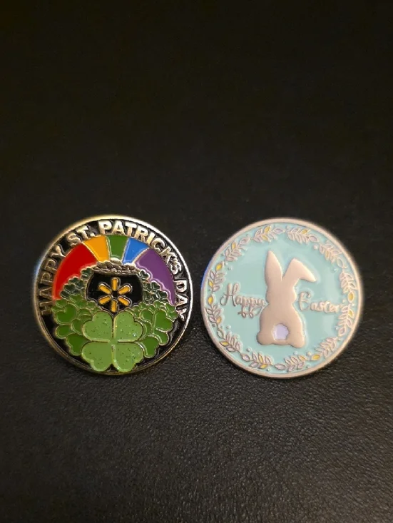 Set of 8 Collectible Hogeye, Wal-Mart Enamel Pins Holiday, Patriotic, Lapel Pins - Picture 4 of 9